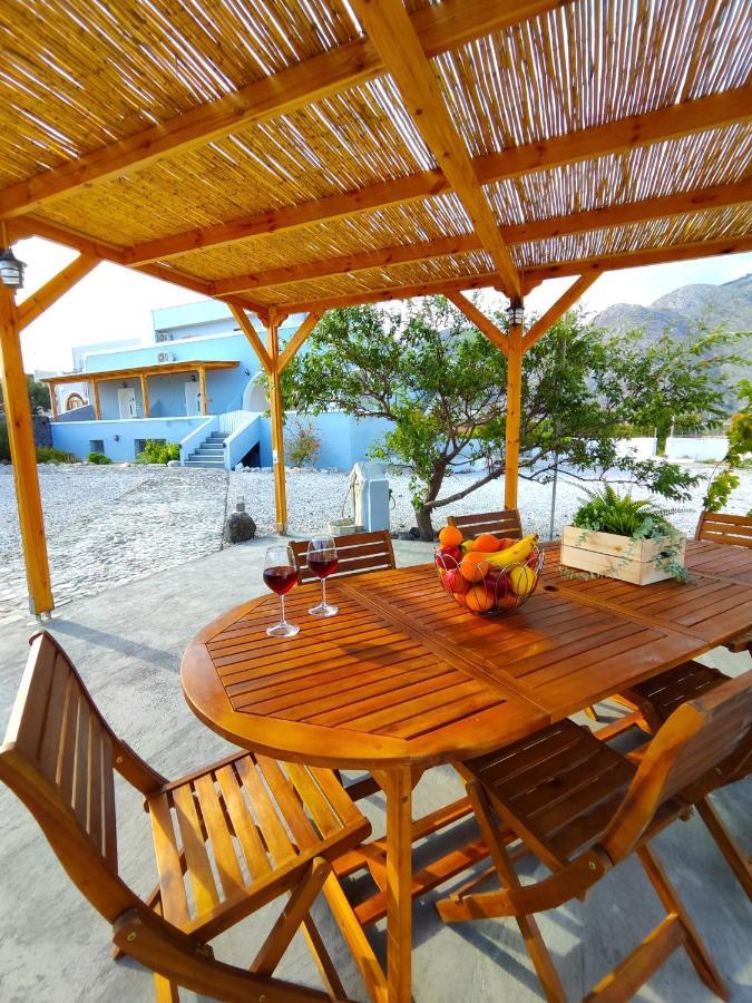 Apartment Oasis Perissa (Santorini)